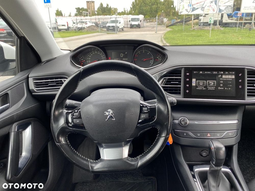 Peugeot 308 - 10