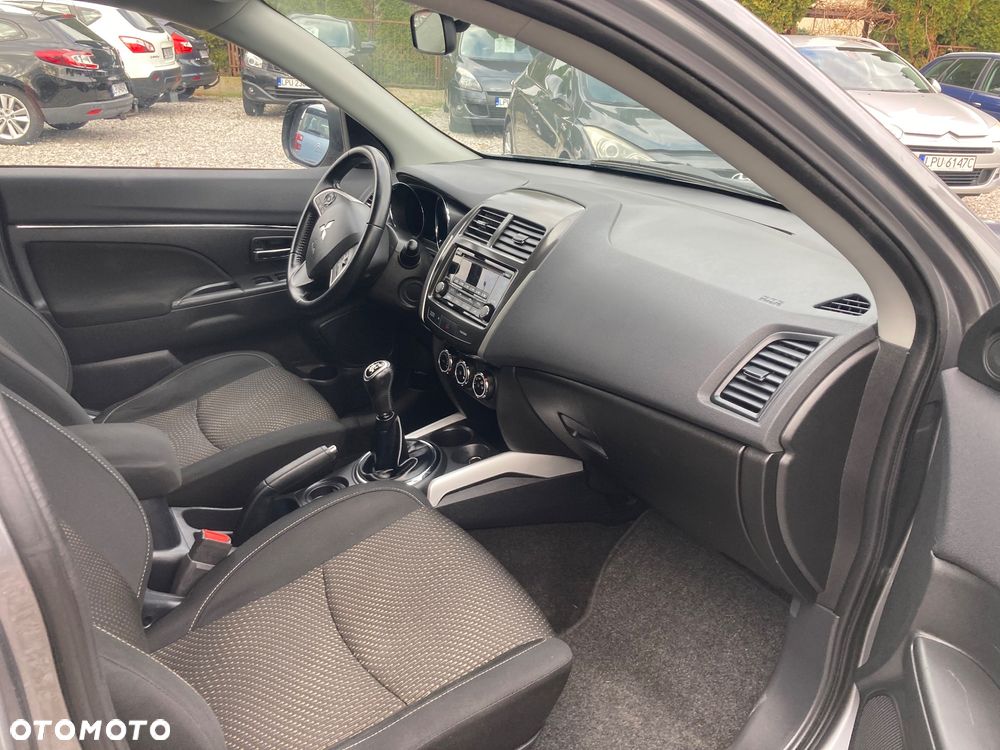 Mitsubishi ASX 1.6 Invite - 11