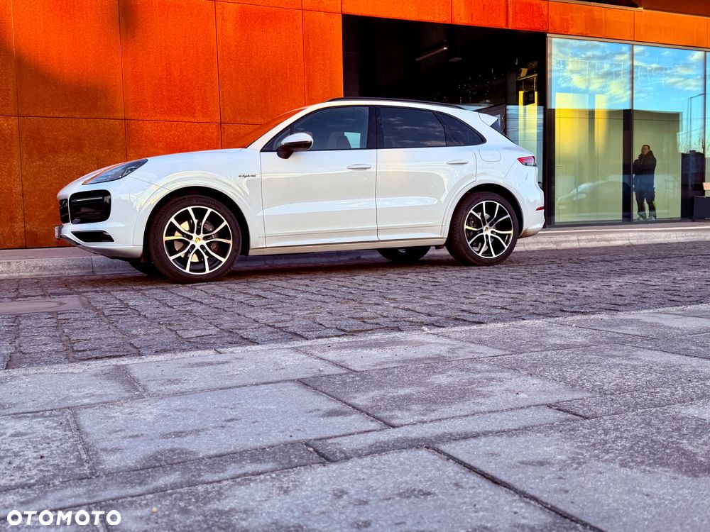 Porsche Cayenne E-Hybrid Platinum Edition - 1