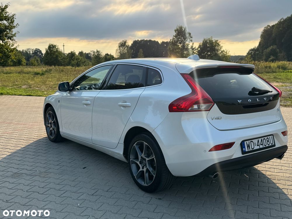 Volvo V40 D4 Geartronic Ocean Race - 4