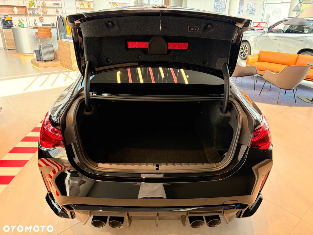 BMW M4 Competition M xDrive - 8