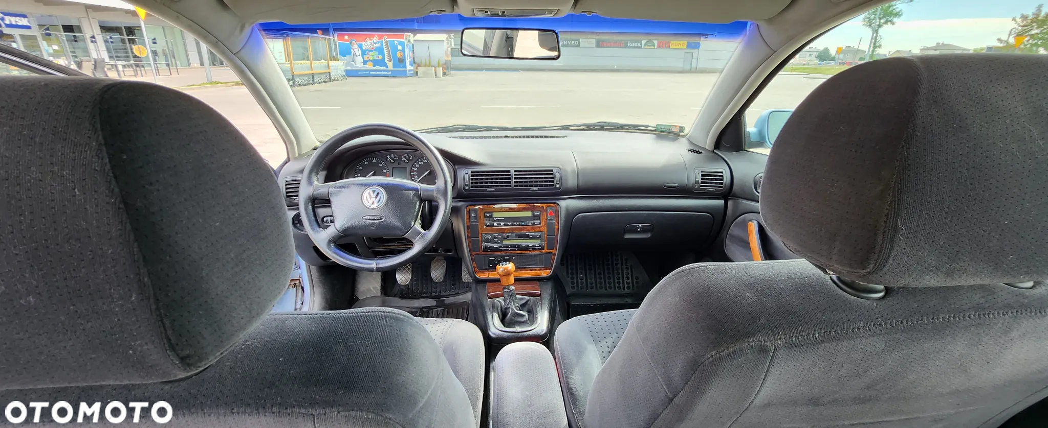 Volkswagen Passat 1.8T - 10