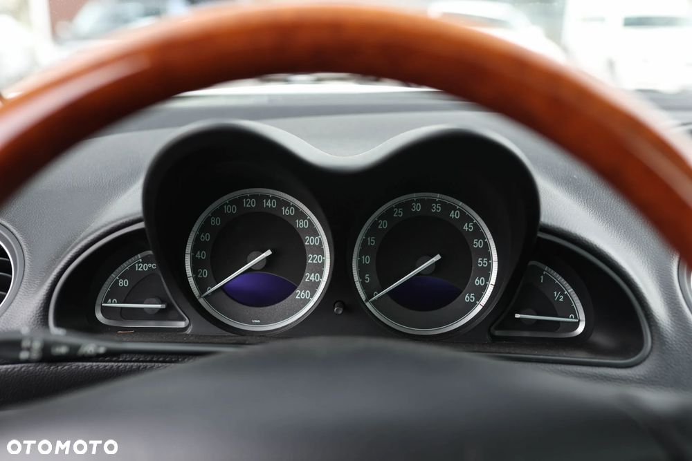 Mercedes-Benz SL 500 - 23