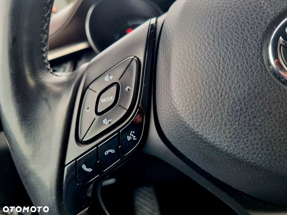 Toyota C-HR 1.8 Hybrid Prestige - 17