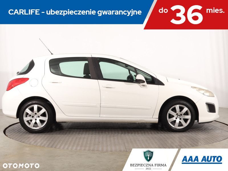 Peugeot 308 - 8