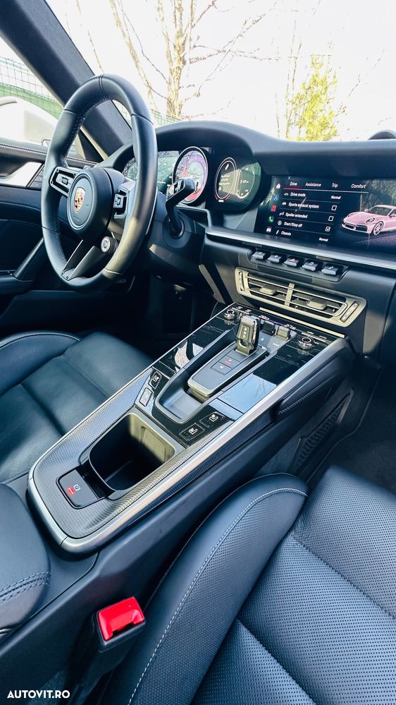 Porsche 911 Turbo - 11