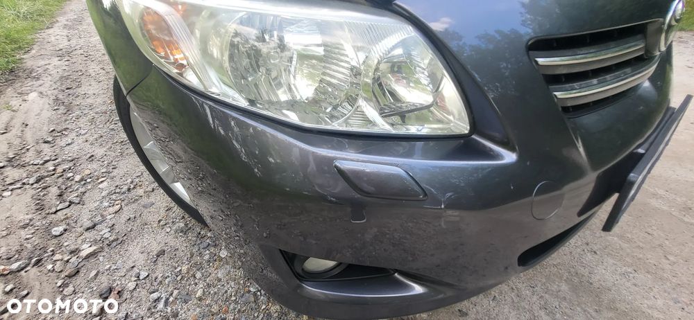 Toyota Corolla - 13