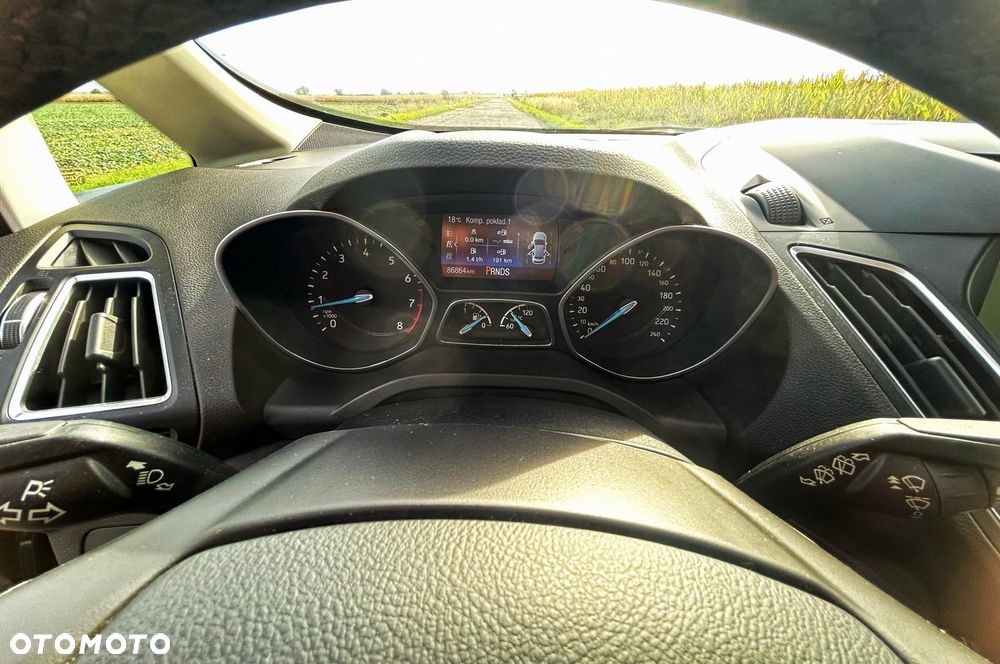 Ford Grand C-MAX - 21