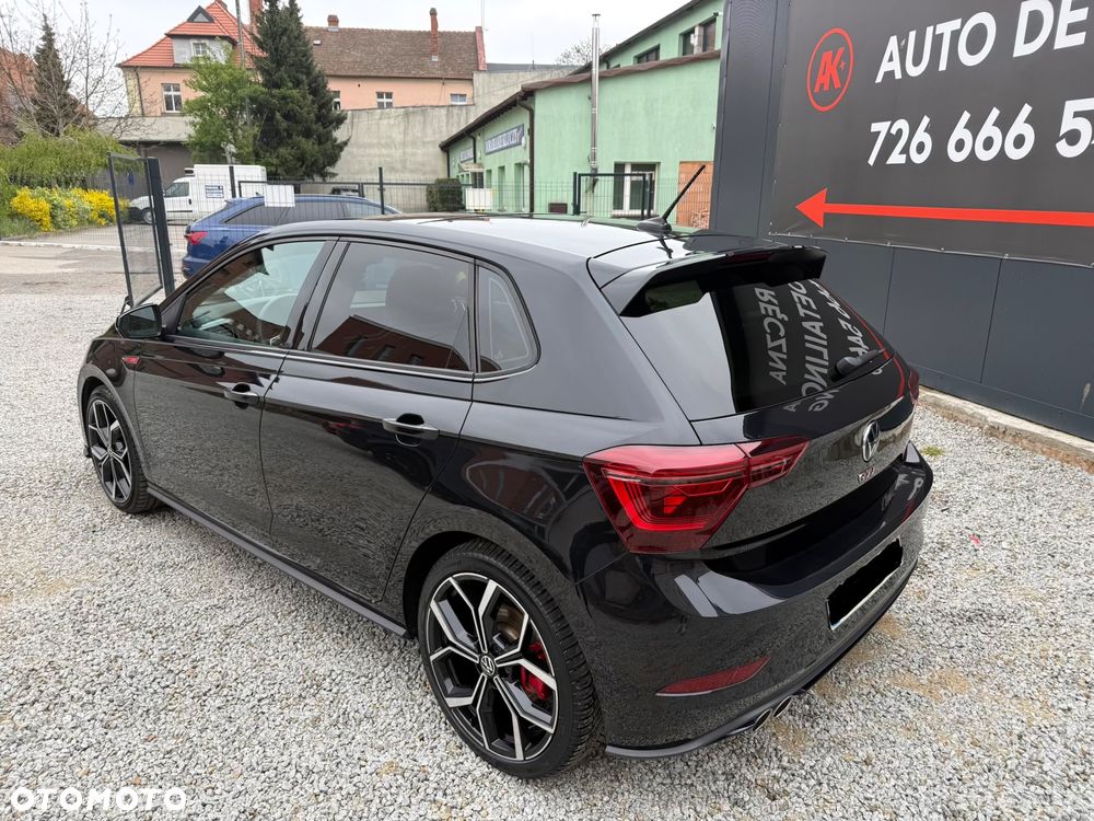 Volkswagen Polo 2.0 TSI DSG GTI - 3
