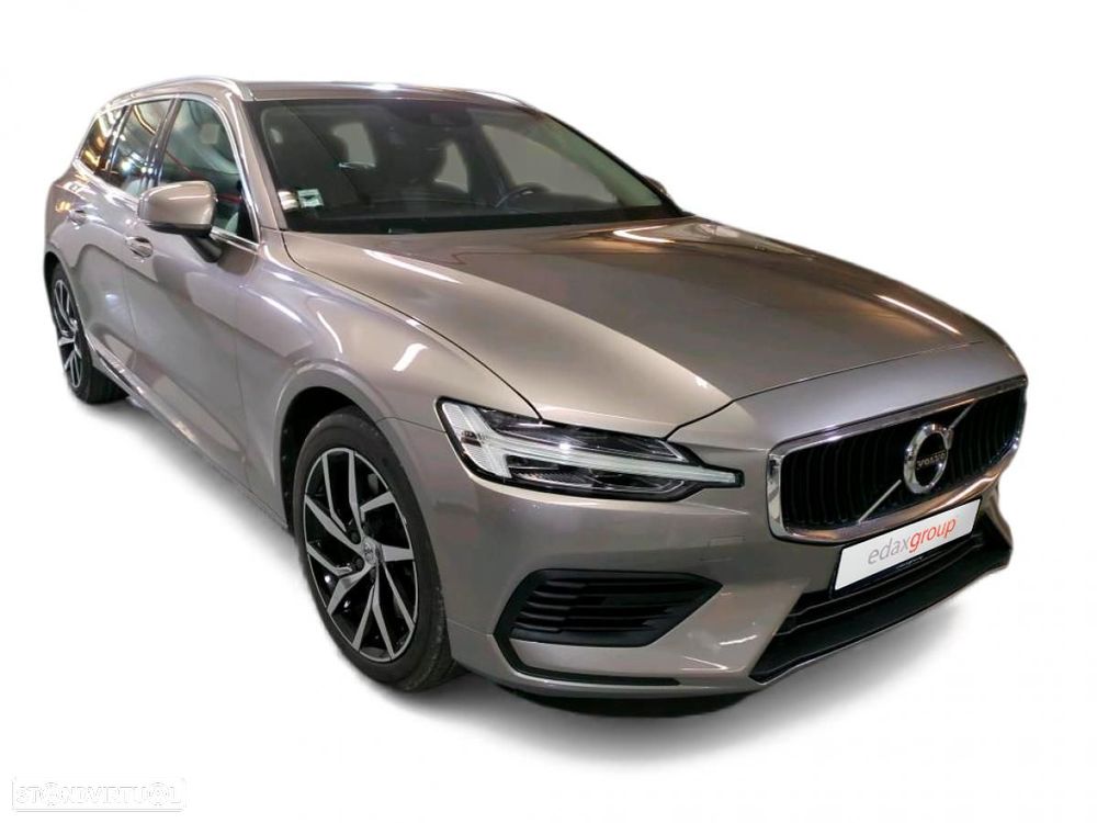Volvo V60 2.0 T8 AWD TE Momentum Plus - 1