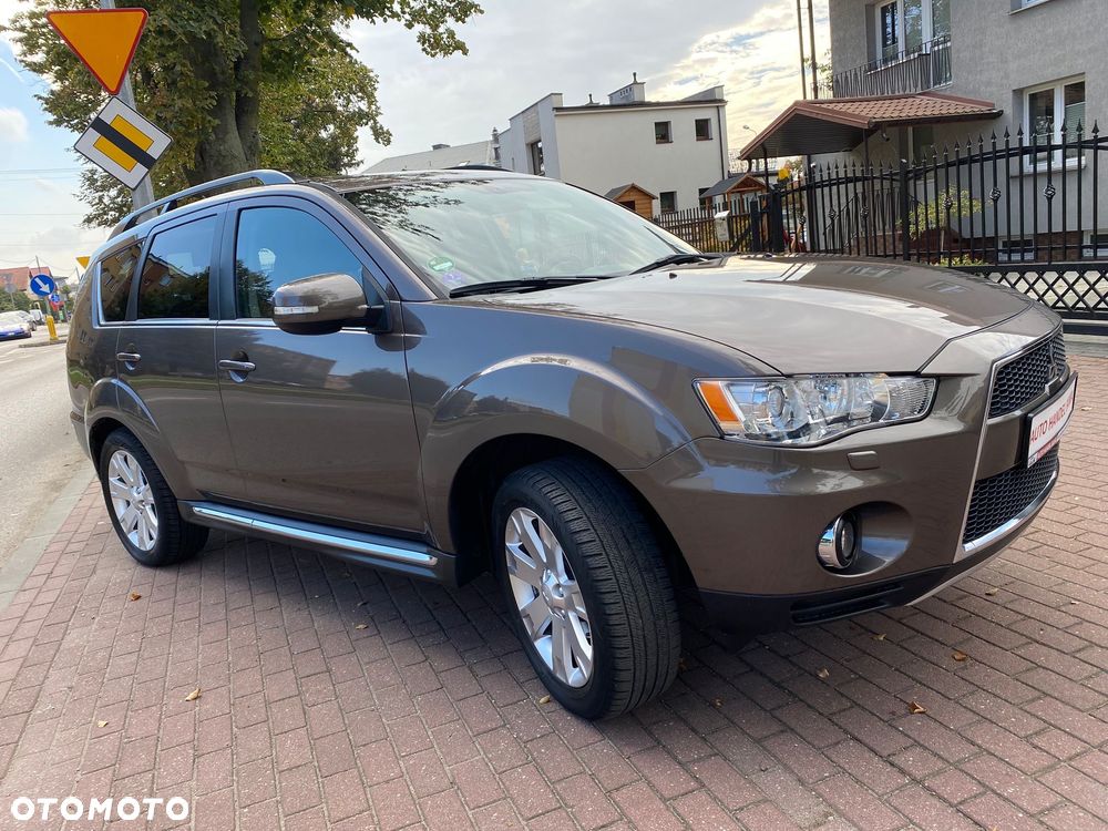 Mitsubishi Outlander 2.0 Intense + 2WD EU5 CVT - 30