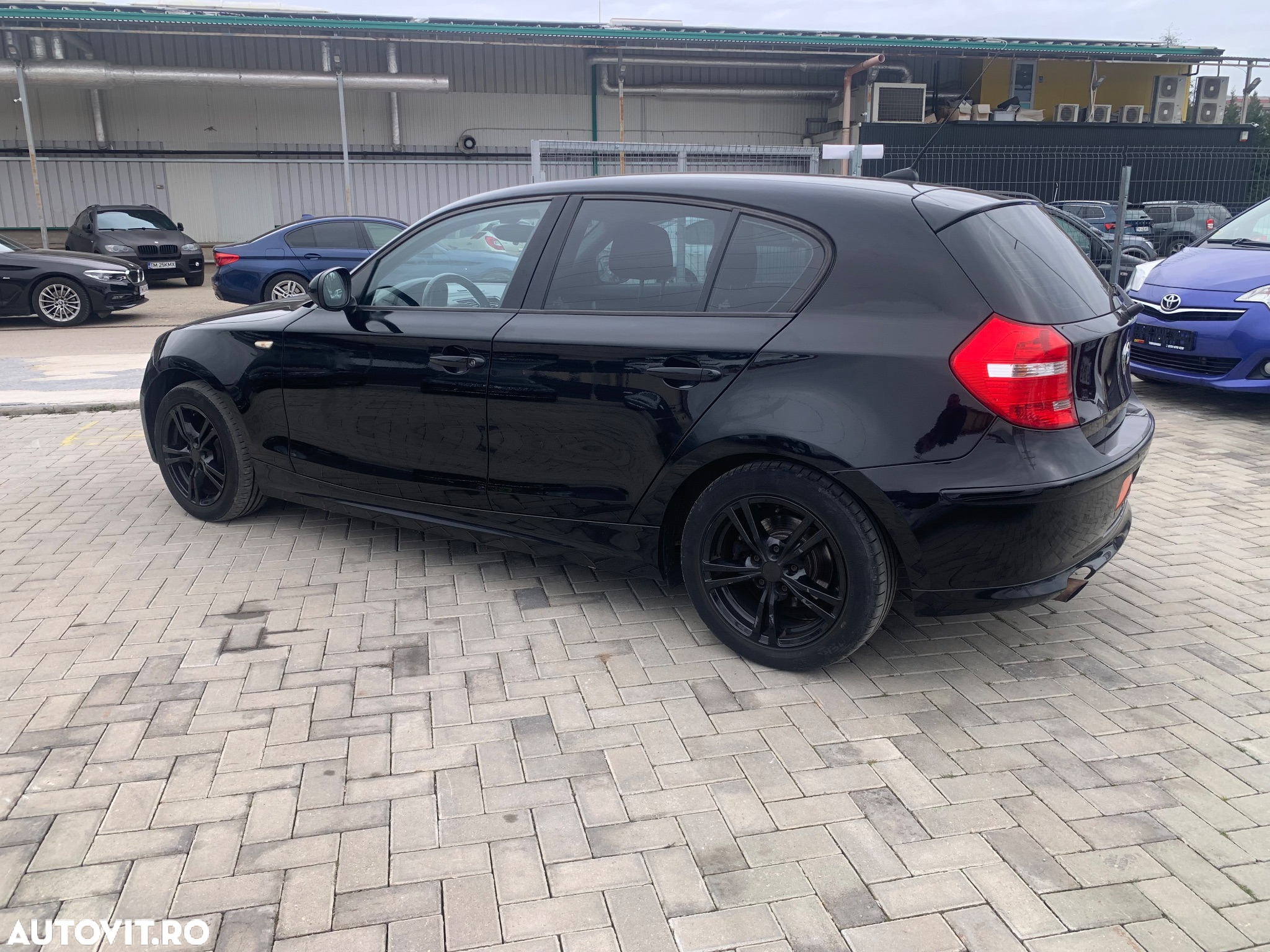 BMW Seria 1 116i - 10