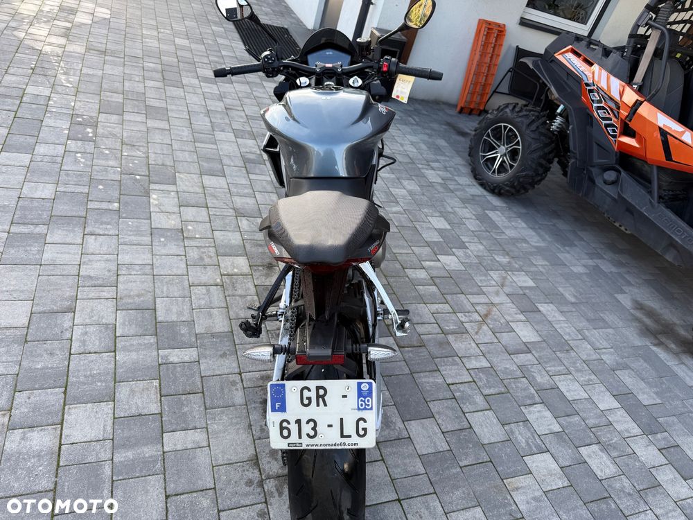 Aprilia Tuono - 7