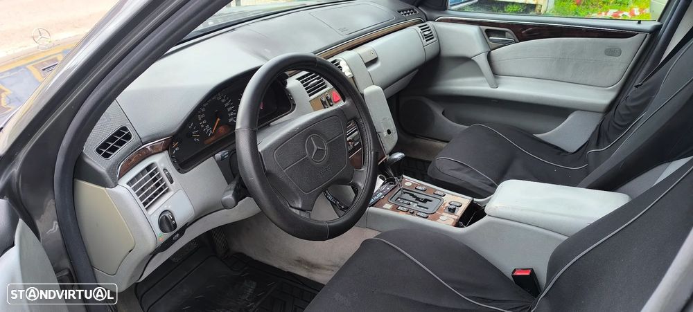 Mercedes-Benz E 290 - 5