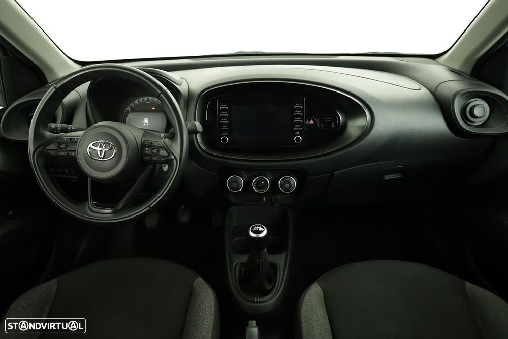 Toyota Aygo 1.0 X-Play - 7