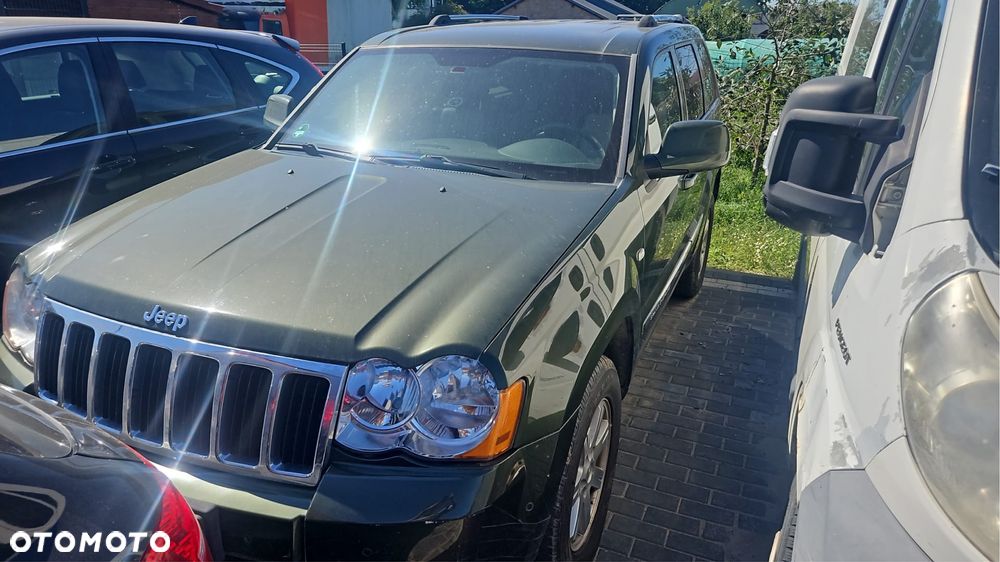 Jeep Grand Cherokee - 1