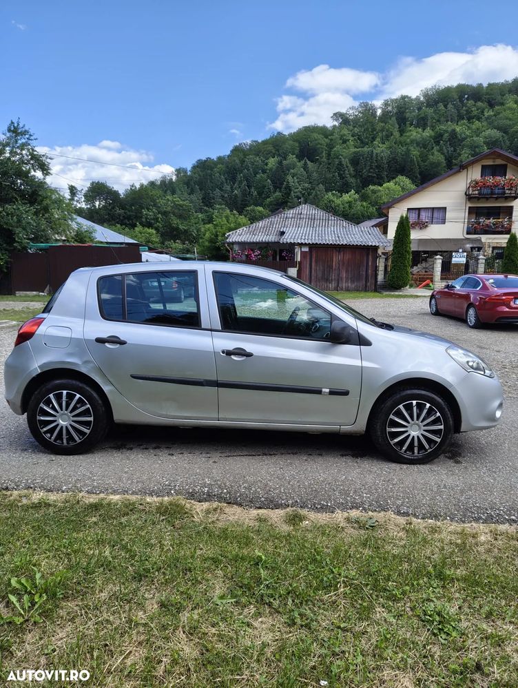 Renault Clio III 1.5 dCi Yahoo - 2