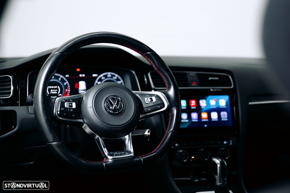 VW Golf 2.0 TSi GTi DSG Performance - 11