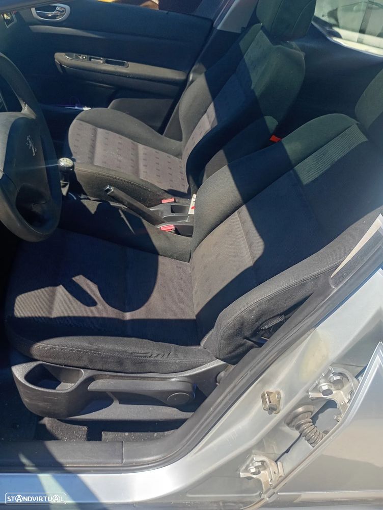 Peugeot 307 SW 1.6 HDi - 4