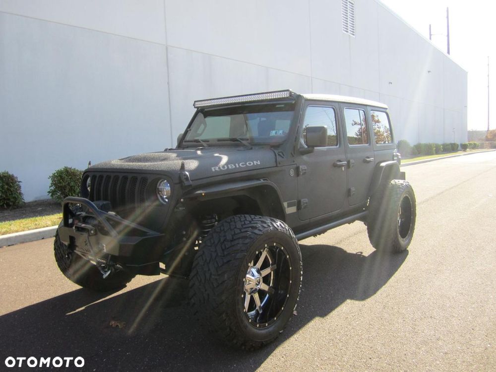 Jeep Wrangler - 9