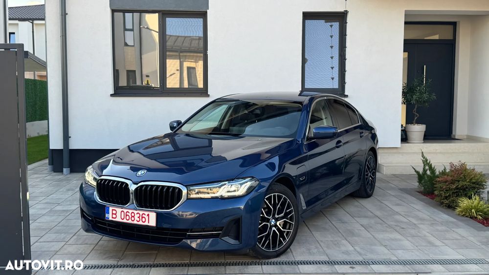 BMW Seria 5 530e Aut. M Sport Edition - 12