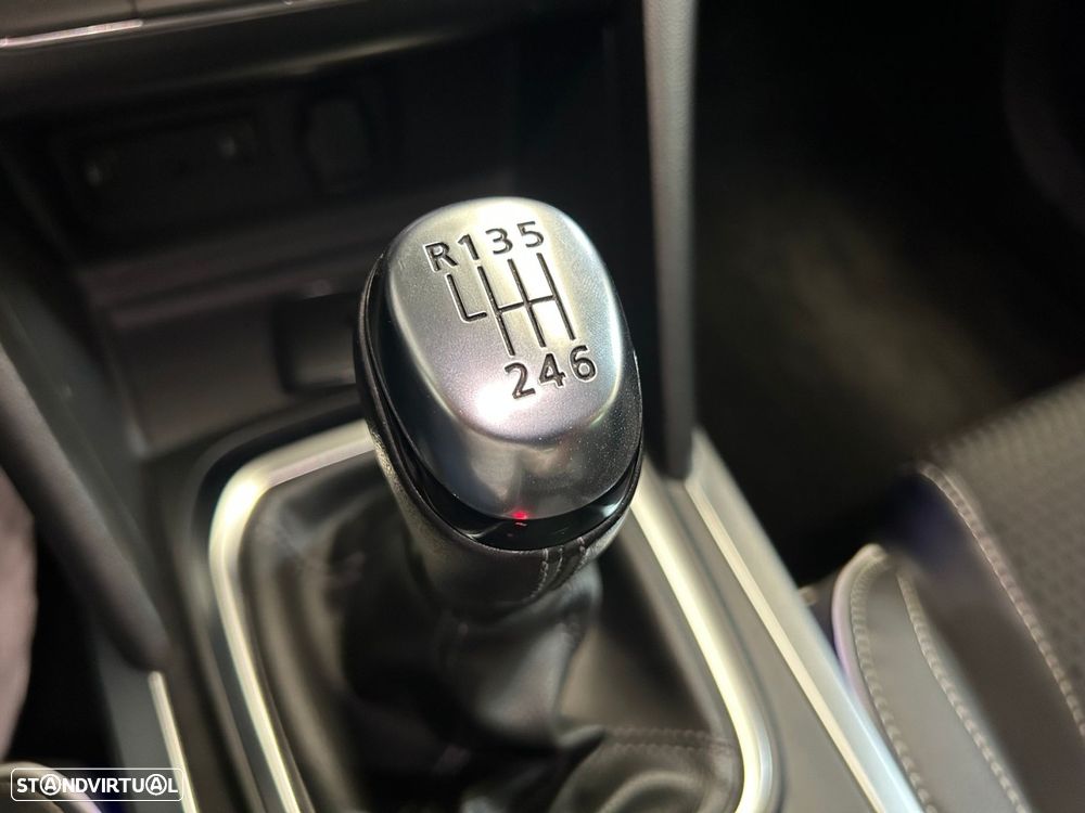 Renault Mégane Sport Tourer TCe 140 GPF BOSE EDITION - 32