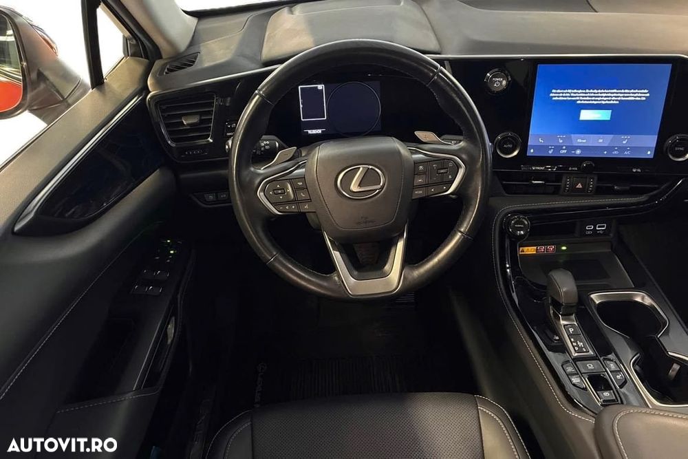 Lexus Seria NX 450h+ E-FOUR Business - 14