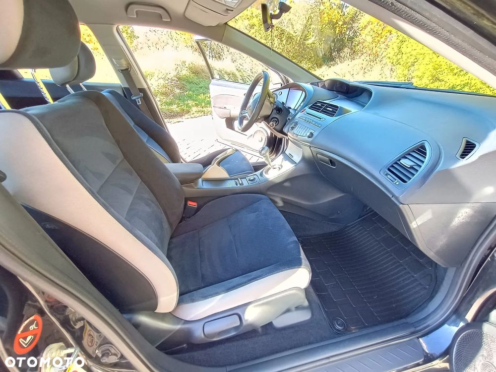 Honda Civic 1.4 Comfort - 24