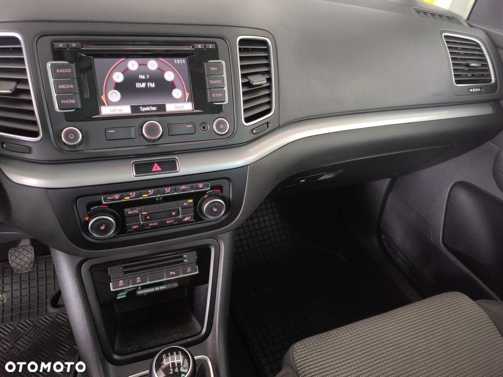 Volkswagen Sharan 1.4 TSI BlueMotion Technology Comfortline - 18