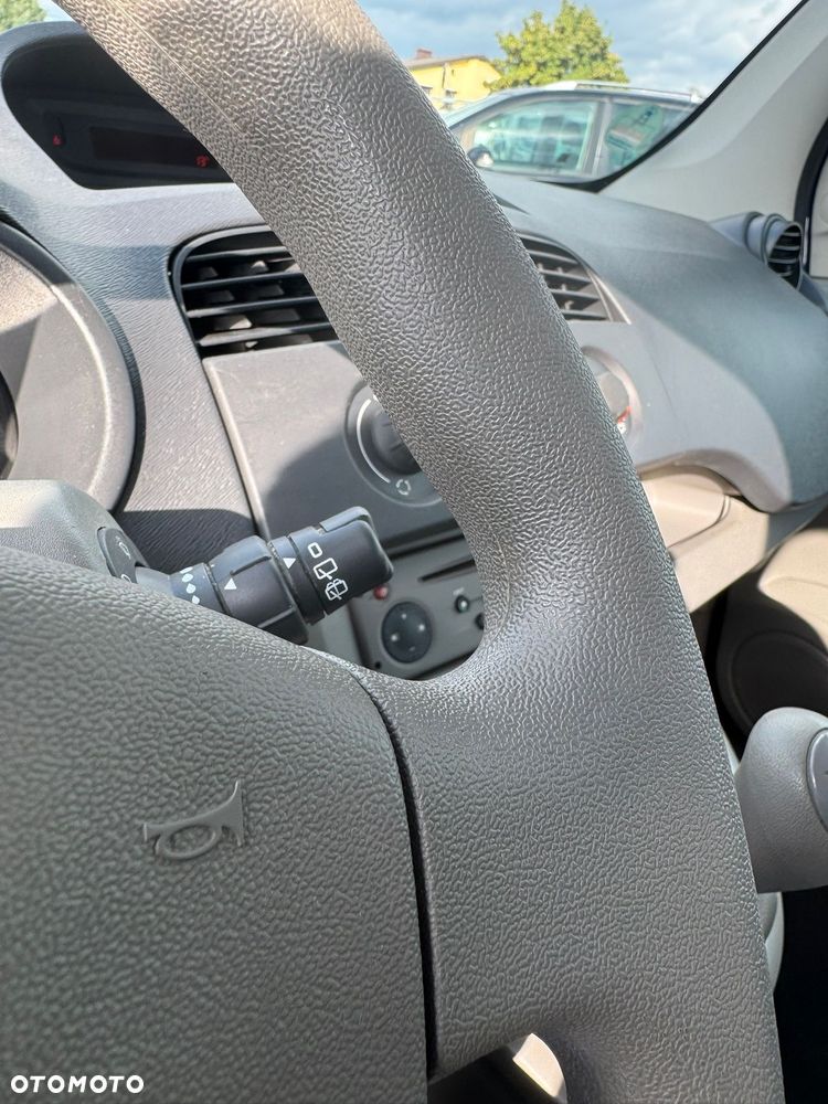 Renault Kangoo 1.6 8V Happy Family - 10