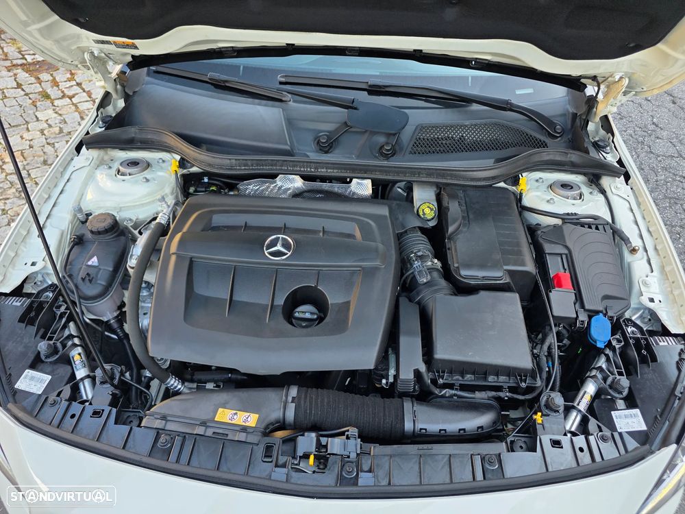 Mercedes-Benz GLA 180 d 7G-DCT Activity Edition - 31