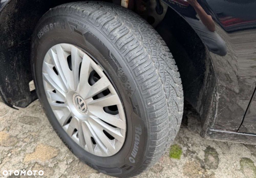 Volkswagen Golf - 26