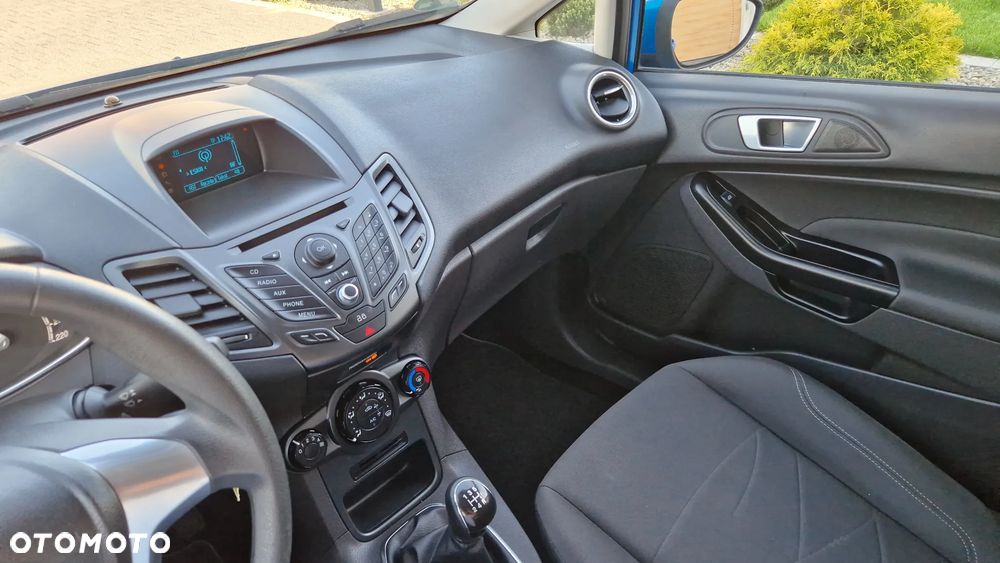 Ford Fiesta 1.0 EcoBoost Titanium - 9