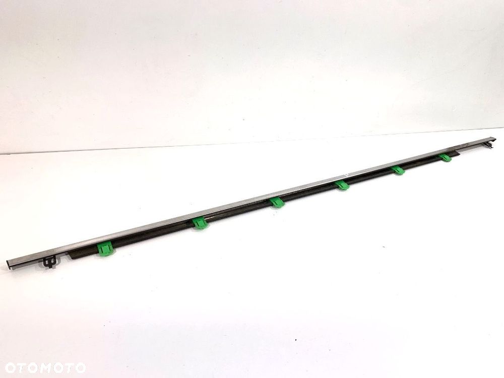 LISTWA ZGARNIAJĄCA PRZÓD PRAWY  HONDA CR-V III (RE_) 2006 - 2022 2.2 i-CTDi 4WD (RE6) 103 kW [140 - 2