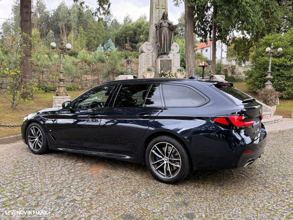 BMW 530 e Pack Desportivo M - 25