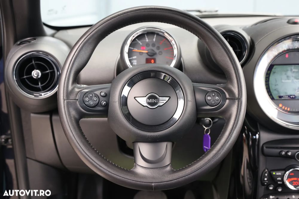 Mini Countryman Cooper D ALL4 AT - 18