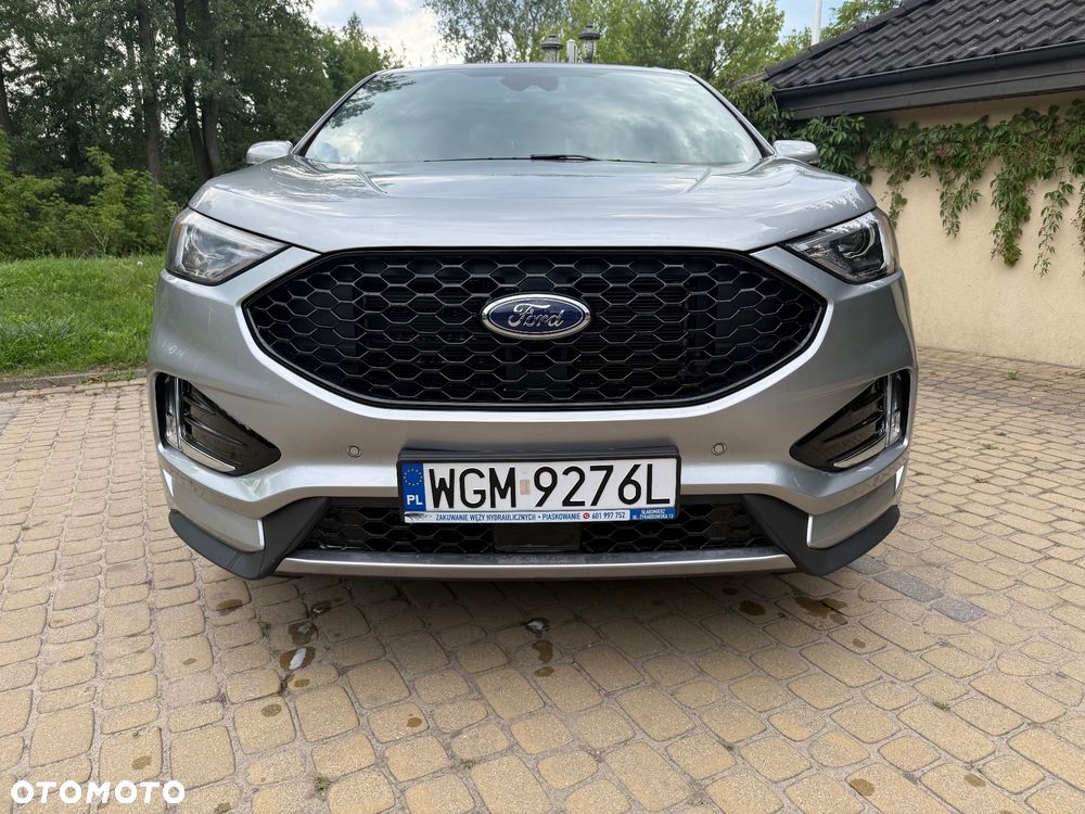 Ford Edge - 2