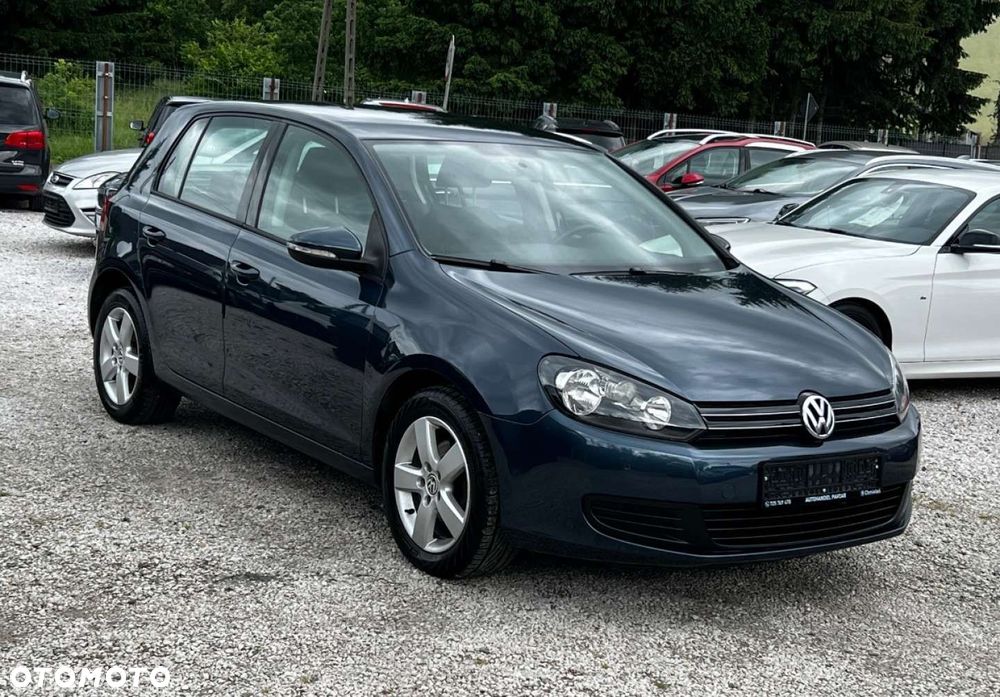 Volkswagen Golf - 2