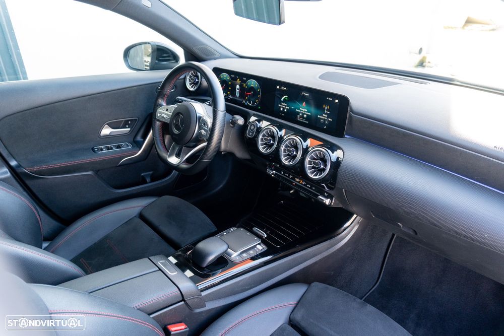 Mercedes-Benz A 180 7G-DCT AMG Line - 30