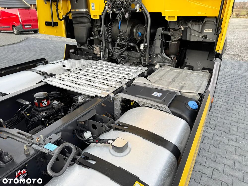 Renault T 520 / ACC / HIGH CAB / KLIMA POSTOJOWA / Z NIEMIEC / IDEALNY STAN - 26