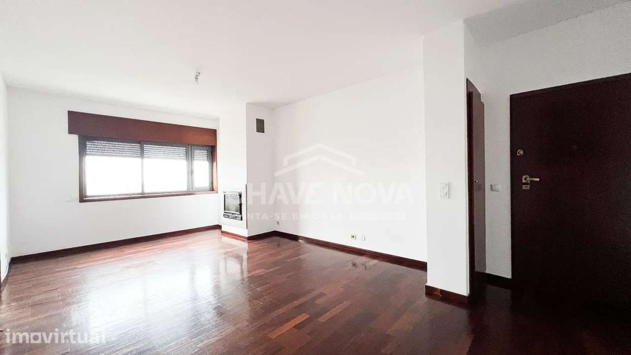 JD - Apartamento T2 Rio, Bem servido de transportes - Boa localização - Grande imagem: 4/17