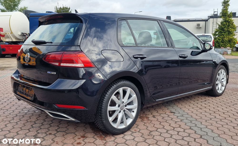 Volkswagen Golf 1.5 TSI BlueMotion ACT Highline - 16