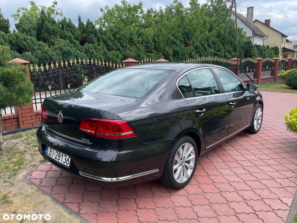 Volkswagen Passat 2.0 TDI DPF Comfortline - 4