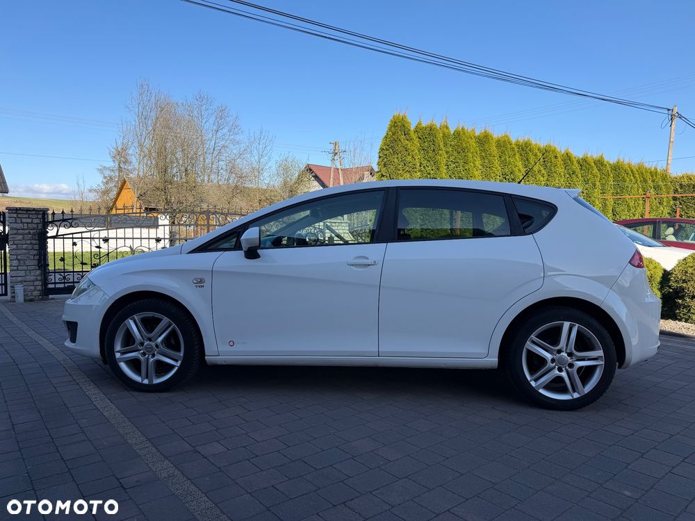 Seat Leon 2.0 TDI DPF Style Copa - 13