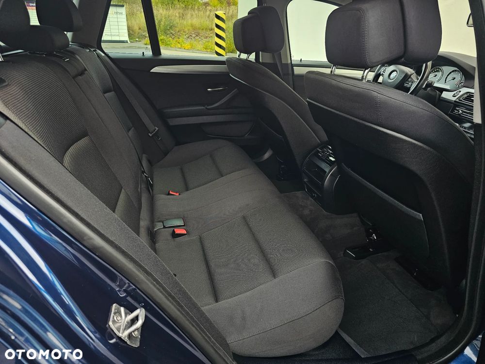 BMW Seria 5 520d - 19