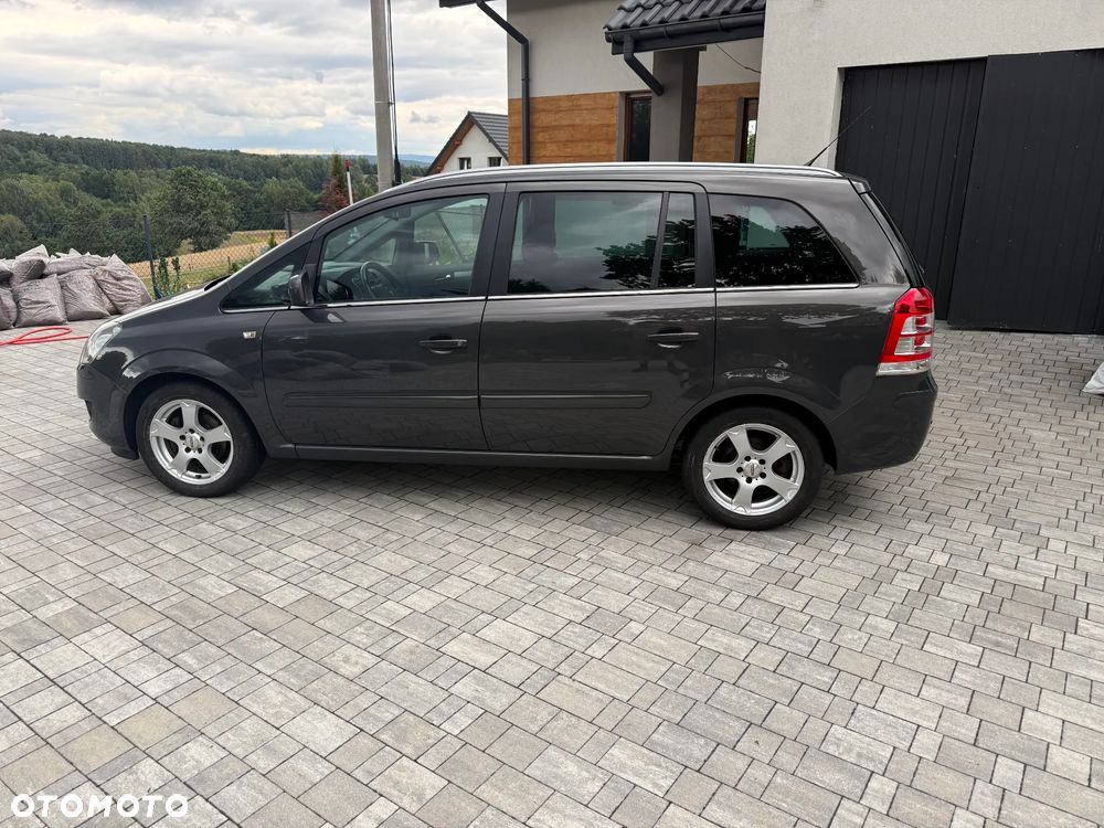 Opel Zafira 1.8 Enjoy - 8