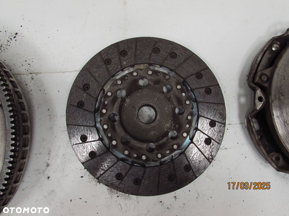 MERCEDES W204 2.2 CDI 651 12-15 SPRZEGLO KOLO DWUMASOWE TARCZA 9 mm DOCISK 6510305205 - 3