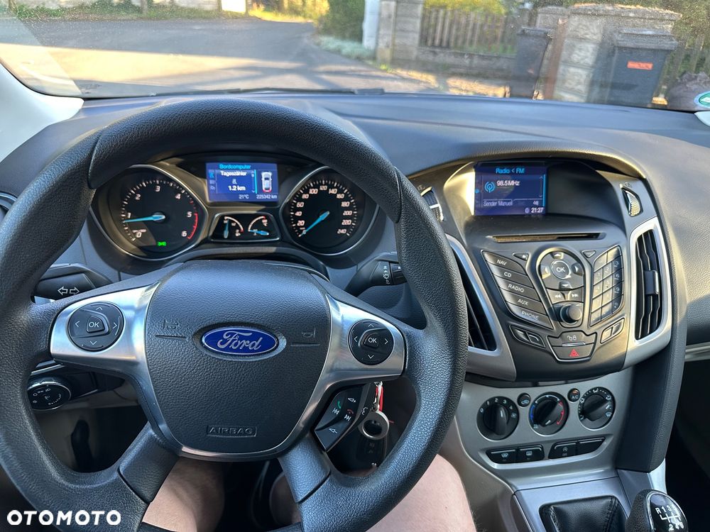 Ford Focus - 10