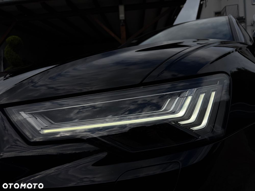 Audi A6 Avant 55 TFSI e quattro S tronic sport - 22