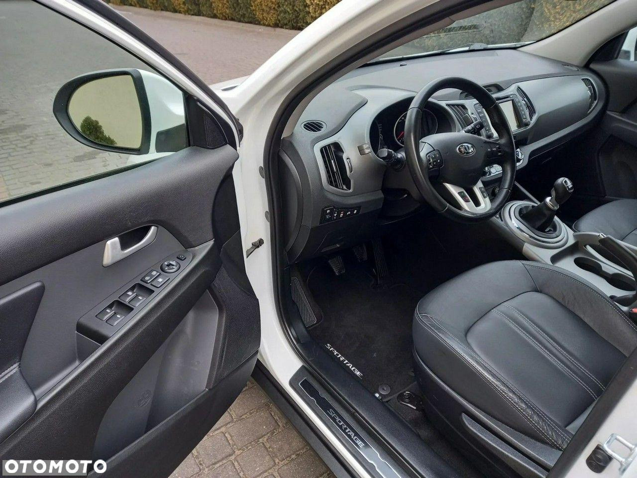 Kia Sportage 1.7 CRDI Business Line M 2WD - 25
